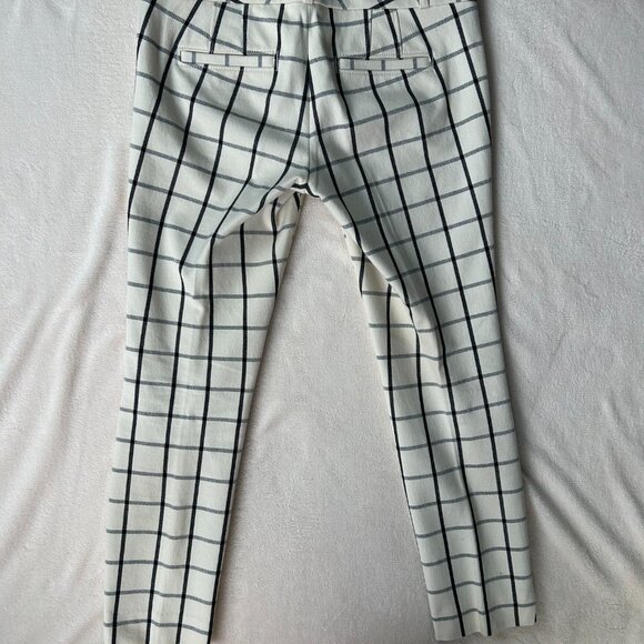 Banana Republic Striped Dress Pants - Picture 2 of 3